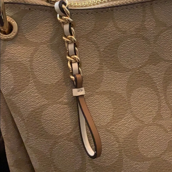 Coach NEW leather “Mia” shoulder bag/satchel - Picture 8 of 13